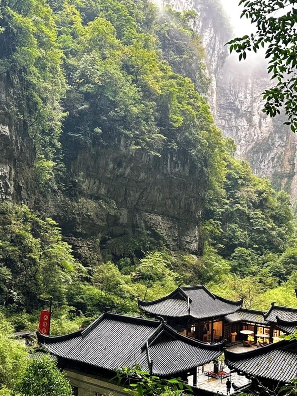 🏞️【巴蜀3日山水环线】箫洞飞虹瀑布清凉解暑，全竹宴鲜掉眉